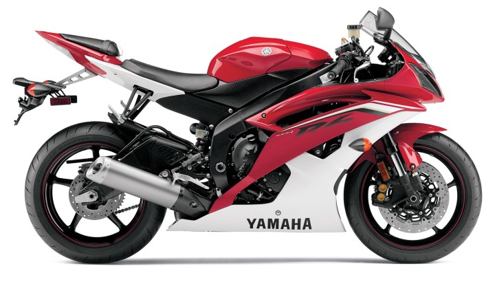 2013-Yamaha-YZFR6