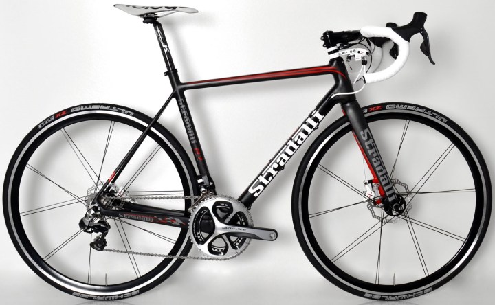 Stradalli R7 disc black red 2014