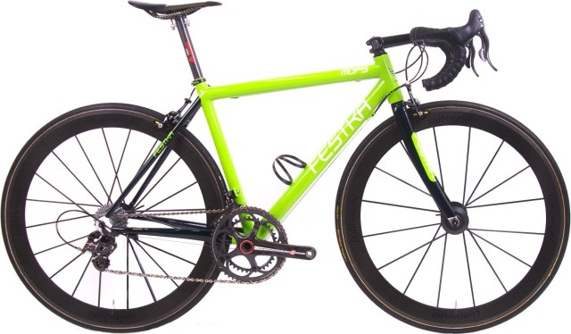 Festka Mops 2013 lime record