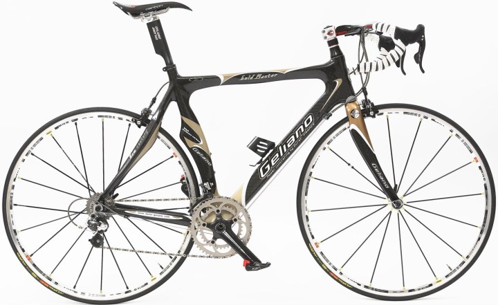 Geliano -gold-master_new-century campy black 2013