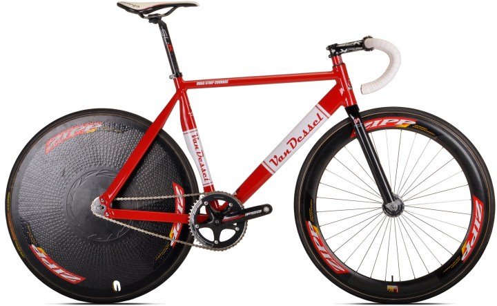 van dessel drag strip courage red black 2013 track