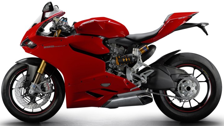 2013-Ducati-Superbike-1199Panigale-S3