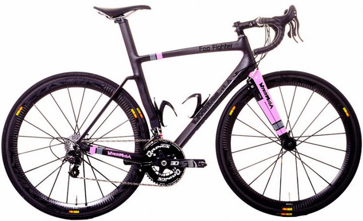 2016 Wyndy Milla Foo Fighter black pink