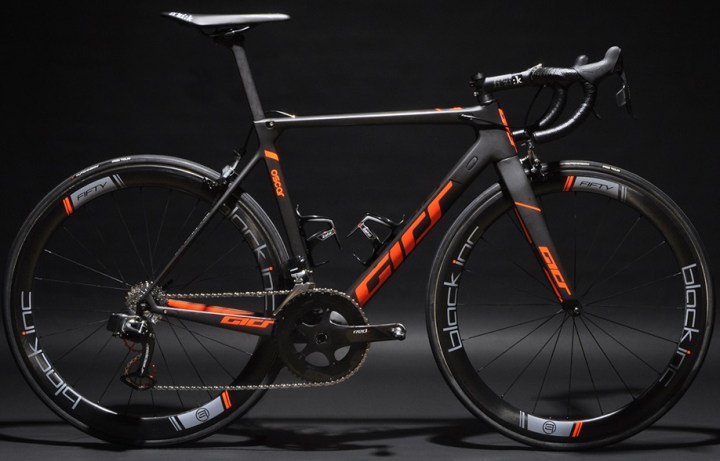 girs_oscar_2017-orange-black-sram-etap